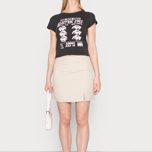 Hollister Graphic Tee: Electric Eyes - Picture 1 of 6